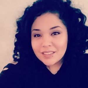 Meet your Posher, Ashlyn